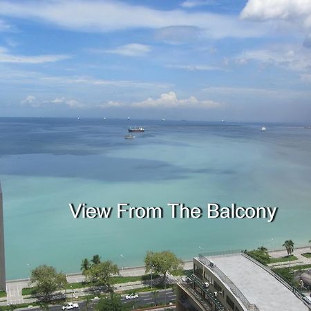 Baywatch Tower Manila Exterior foto