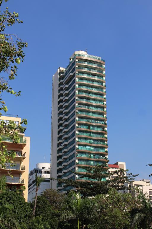 Baywatch Tower Manila Exterior foto